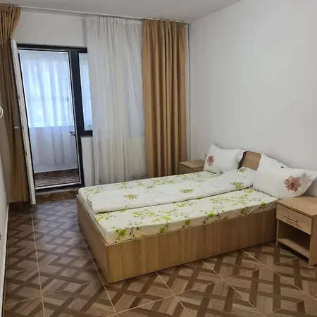 Apartament Apartament *